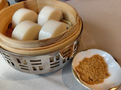 清蒸年糕-荣轩(新荣记环球金融中心店)