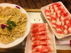 -山城年华老火锅(玉林店)