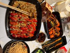 -肥肥虾庄·金牌油焖大虾(汉口城市广场店)