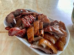 叉烧桂花肠烧鹅-香辉食馆(新兴路店)