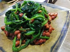 果仁菠菜-东北往事烧烤炒菜