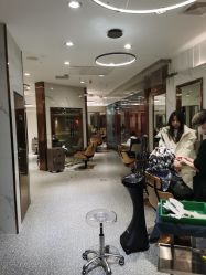-FIND·M salon