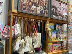 -猫的天空之城概念书店(杭州南宋御街店)