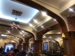 -清真·玛丽亚新疆菜主题餐厅(浙江中路店)