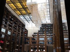 藏书阁-南京圣和府邸豪华精选酒店