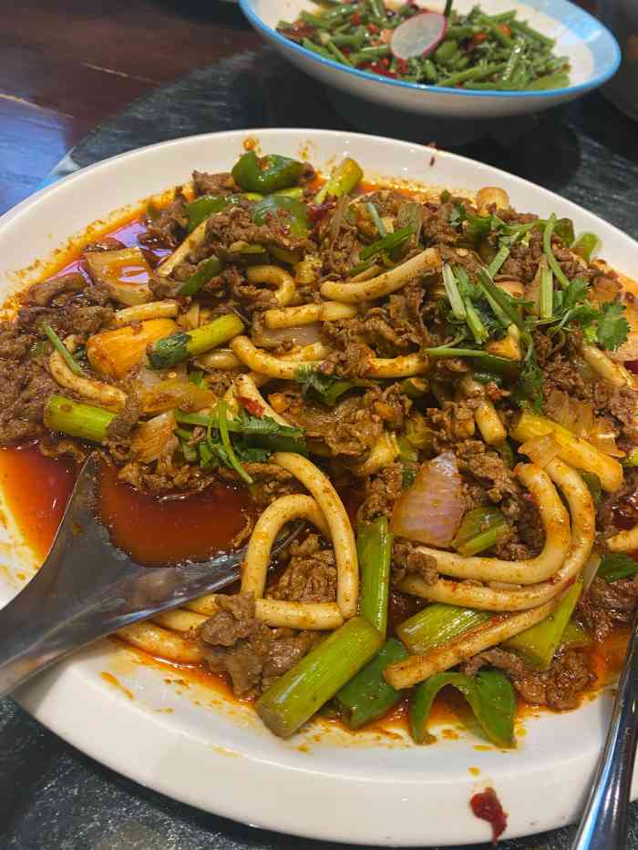 阿西娅八公里牛肉面