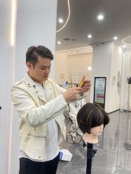 -型色沙龙