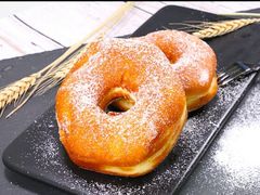 -巴黎贝甜(大宁国际商业广场店)