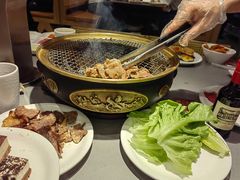 -山焱·炭火自助烤肉(周浦万达店)