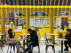 -CGV星星影城(颐堤港ScreenX店)