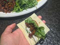 -靠山屯东北农家菜(八龙桥雅苑店)