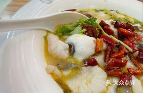 Signature Golden Sour Soup with Boneless Meat