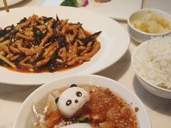-茅庐毛血旺(烟台大悦城店)