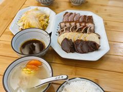 -狮头牌卤味研究所·卤味饭(花城汇南区店)