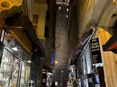 -加拉达石塔