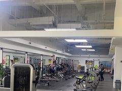 -健变健身俱乐部(前海天虹商场店)