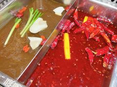 菌汤红油鸳鸯锅-渡娘火锅(大兴大悦春风里店)