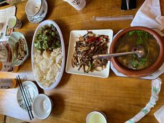-小厨子私房菜·云南美食店