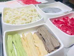 -海底捞火锅(雄峰城店)