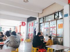 -建国蚵煎蚵面