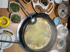 -一朵菌·野生菌探索家火锅(南亚店)
