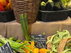 -Eataly