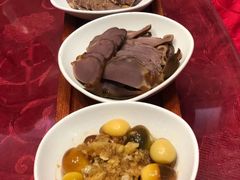 海岛小三拼-海岛渔村大酒店(云霄路店)