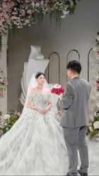 -欣薇婚纱(新源乐汇城店)