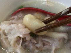 -雷祖芳老妈蹄花店