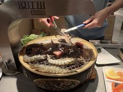 -山焱·炭火自助烤肉(周浦万达店)