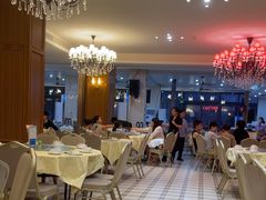-鹏城人家海鲜酒家·23年老字号(较场尾店)
