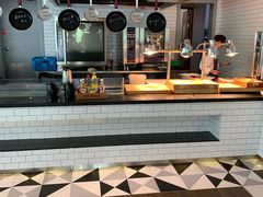 -昆山琶拉帝诗酒店·河畔咖啡厅Riverside Cafe