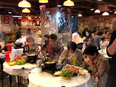-鲜入围煮花胶鸡海鲜火锅