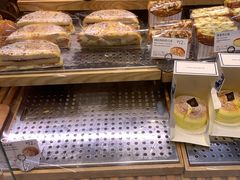 -巴黎贝甜(大宁国际商业广场店)
