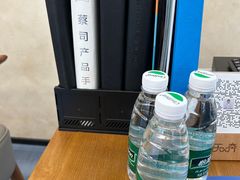 -无奔眼镜·蔡司·依视路授权店(马家堡店)