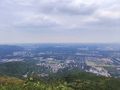 -鬼笑石后山停车场