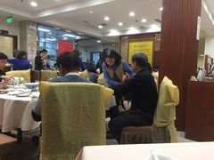大堂-老人和饭店(淮海中路店)
