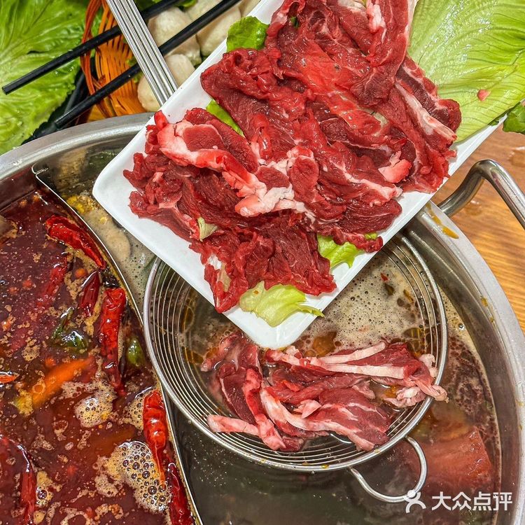 价格超级实惠的一家正宗黄牛肉火锅店
