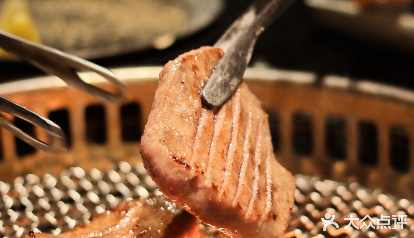 “手办”烧肉屋！二次元魂崛起了！