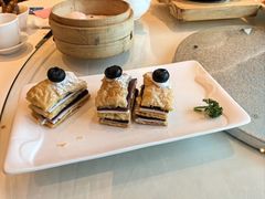 蓝莓拿破仑-利苑酒家(合景国际金融广场店)