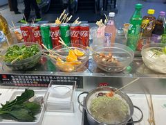 -百品聚旋转火锅(号外店)