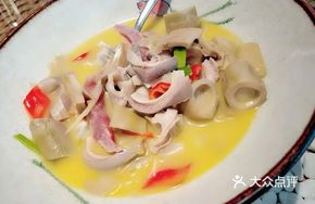 Preserved Bamboo Shoots with Beef Tripe