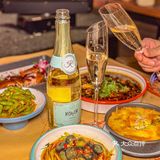 就是喜欢来胡桃里感受音乐+美食的氛围