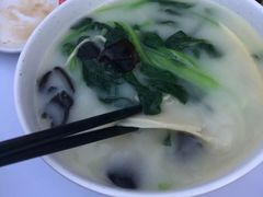 青菜肉丝面-花园茶楼(兴城西路店)