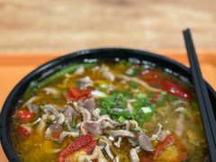 -乡村鸡杂米线(汉渝路店)