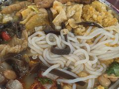 -螺丰汇柳州螺蛳粉(苹果园地铁站F口店)
