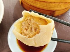 蟹黄小笼包-常州糕团店(北大街新世纪商城店)