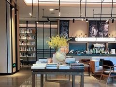 自助取餐区-深圳罗湖木棉花凯悦尚选酒店•大堂吧