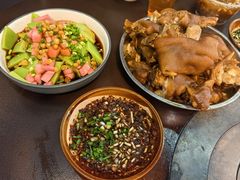 -王万妈卤猪脚(青岩交通路)