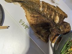 -赶海部落海鲜城(海阳路店)